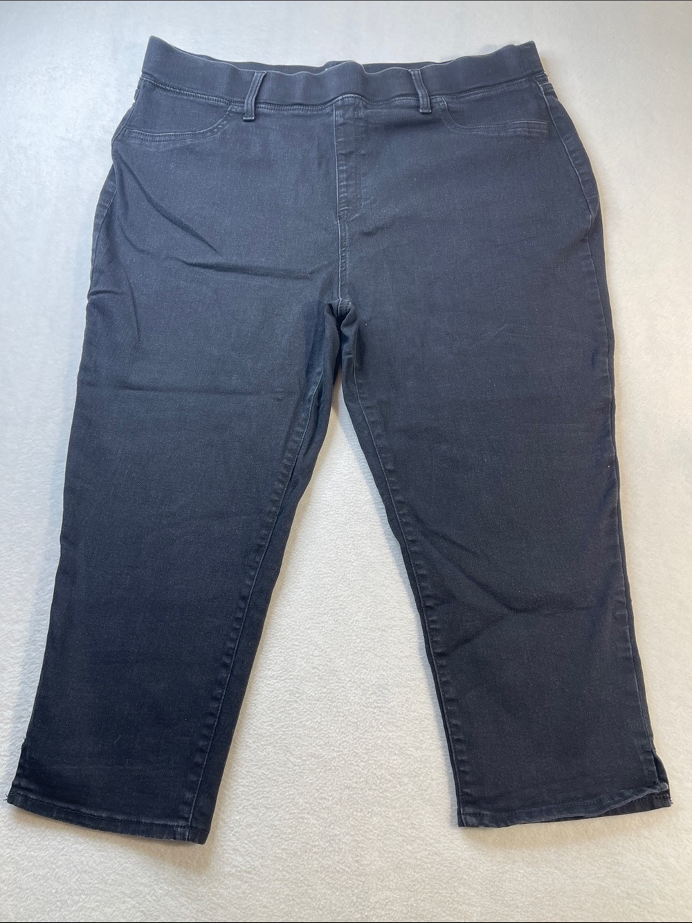 Terra & Sky Black Capri Pants SIZE 2X 20W-22W WOMENS PULL ON